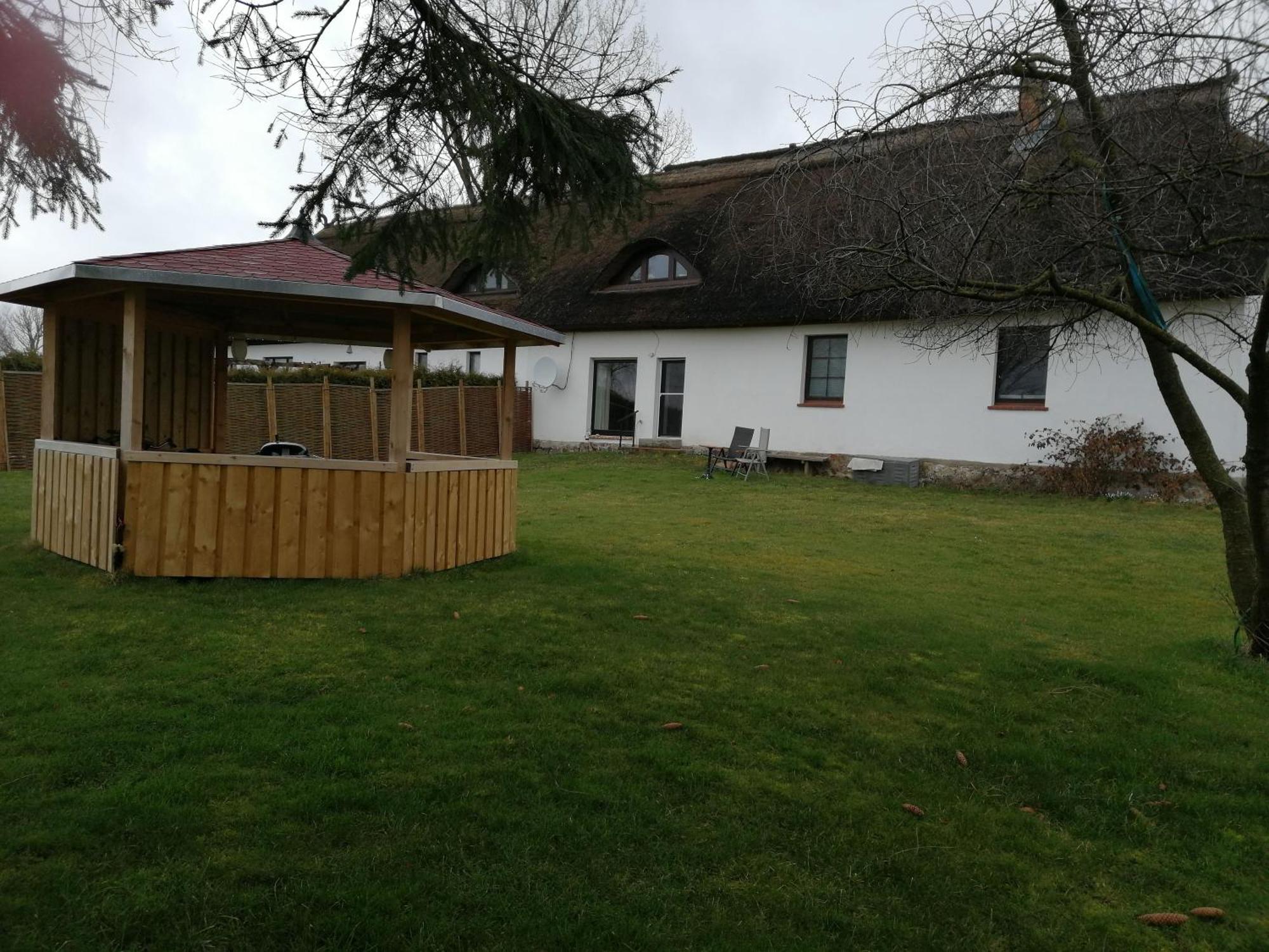 Haus am Peenebach Klein Bunzow Exterior foto